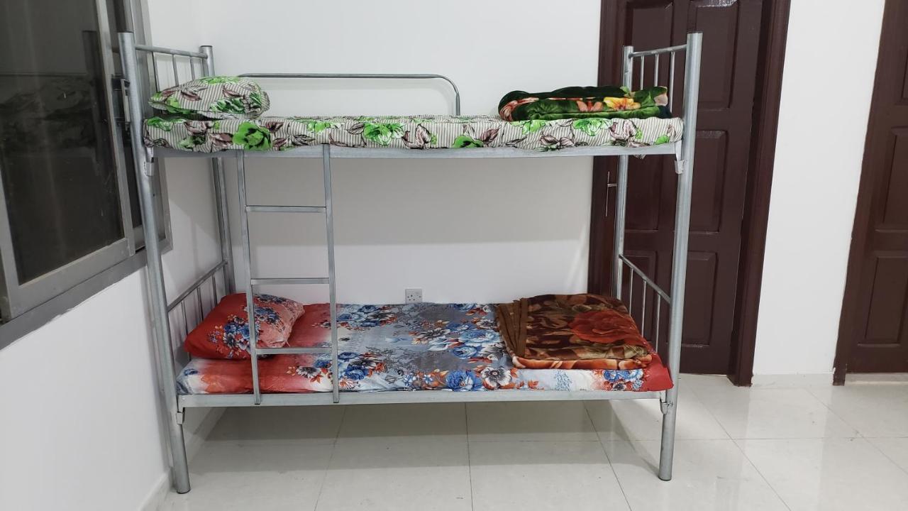 Yahia Guest House Abu Dhabi Buitenkant foto
