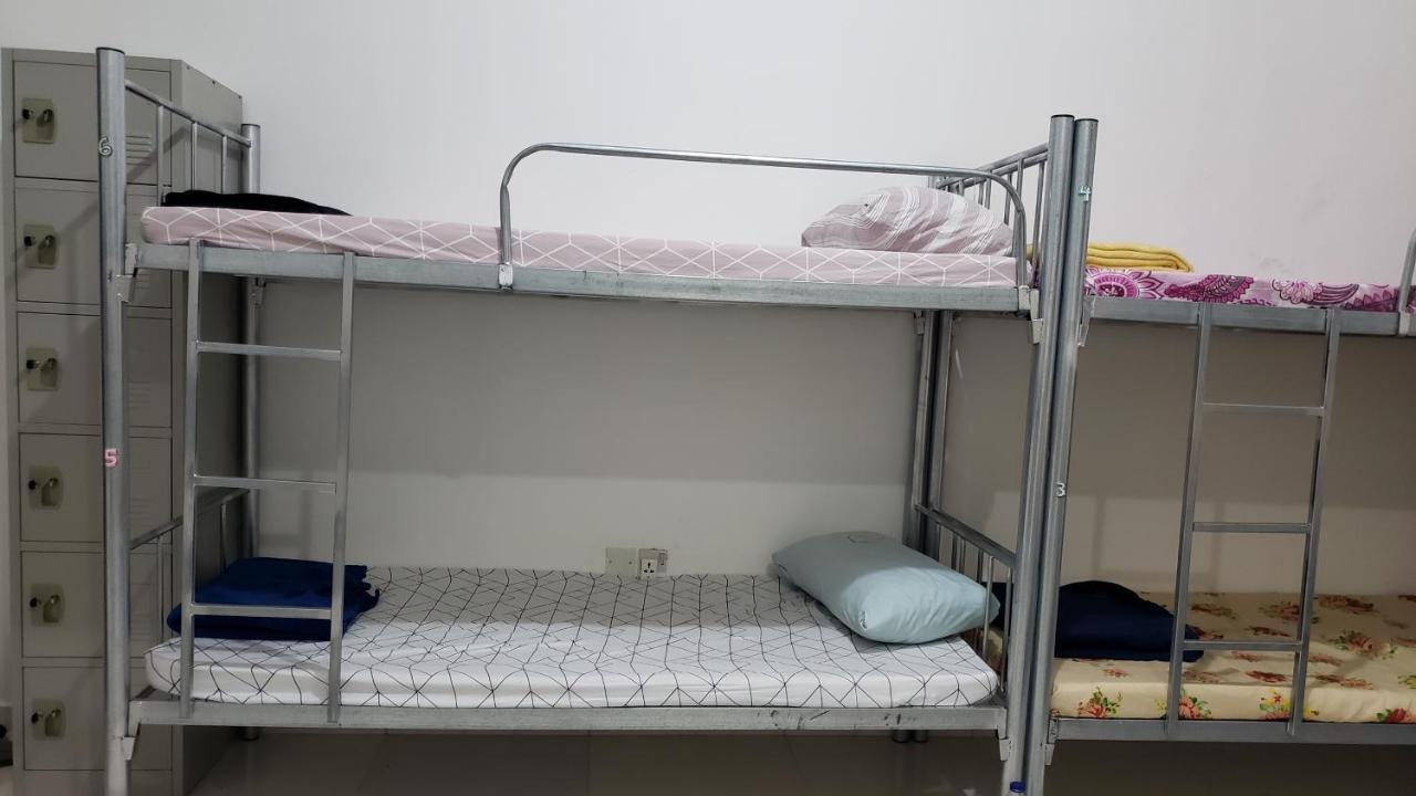 Yahia Guest House Abu Dhabi Buitenkant foto